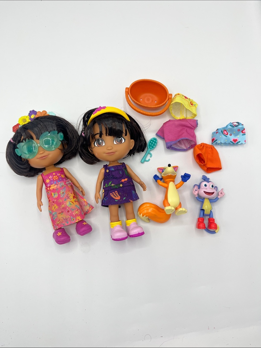 DORA Dress Up Adventure , 6-inch Doll